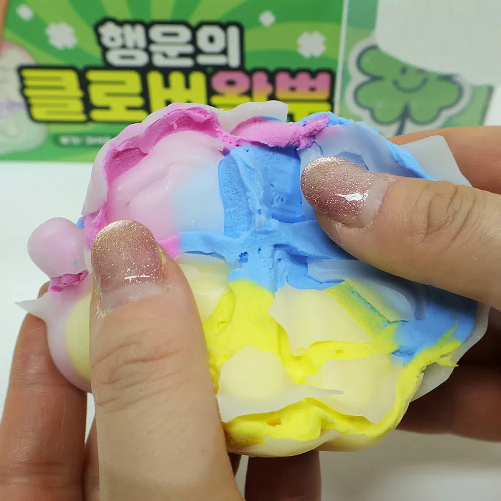 Lucky Clover Wax Cracking Squishy