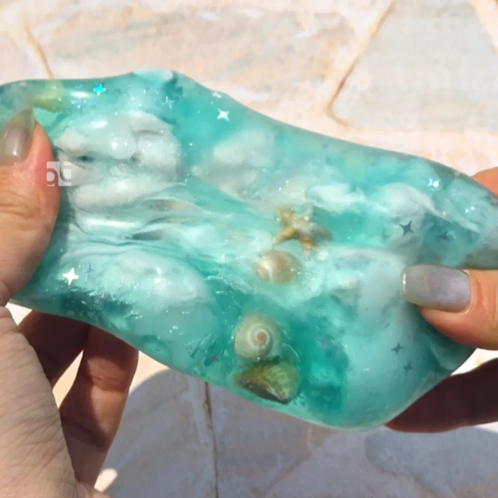 Aqua Ball Crunch Wax Cracking Squishy
